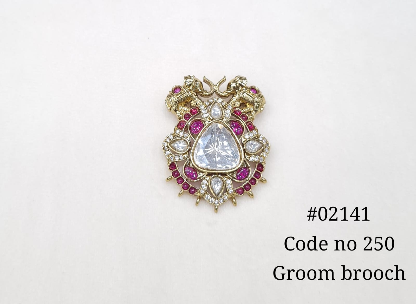 Kundan brooch 02141 - 4