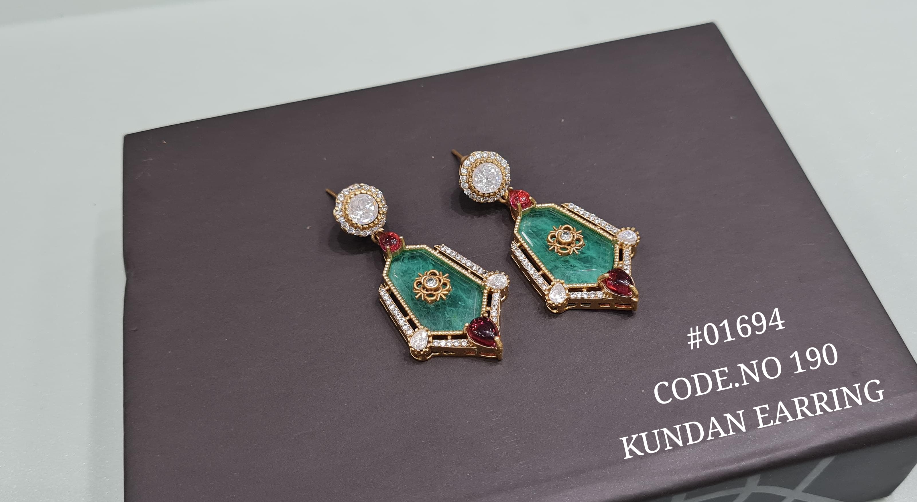 Kundan earrings 01694 - 7