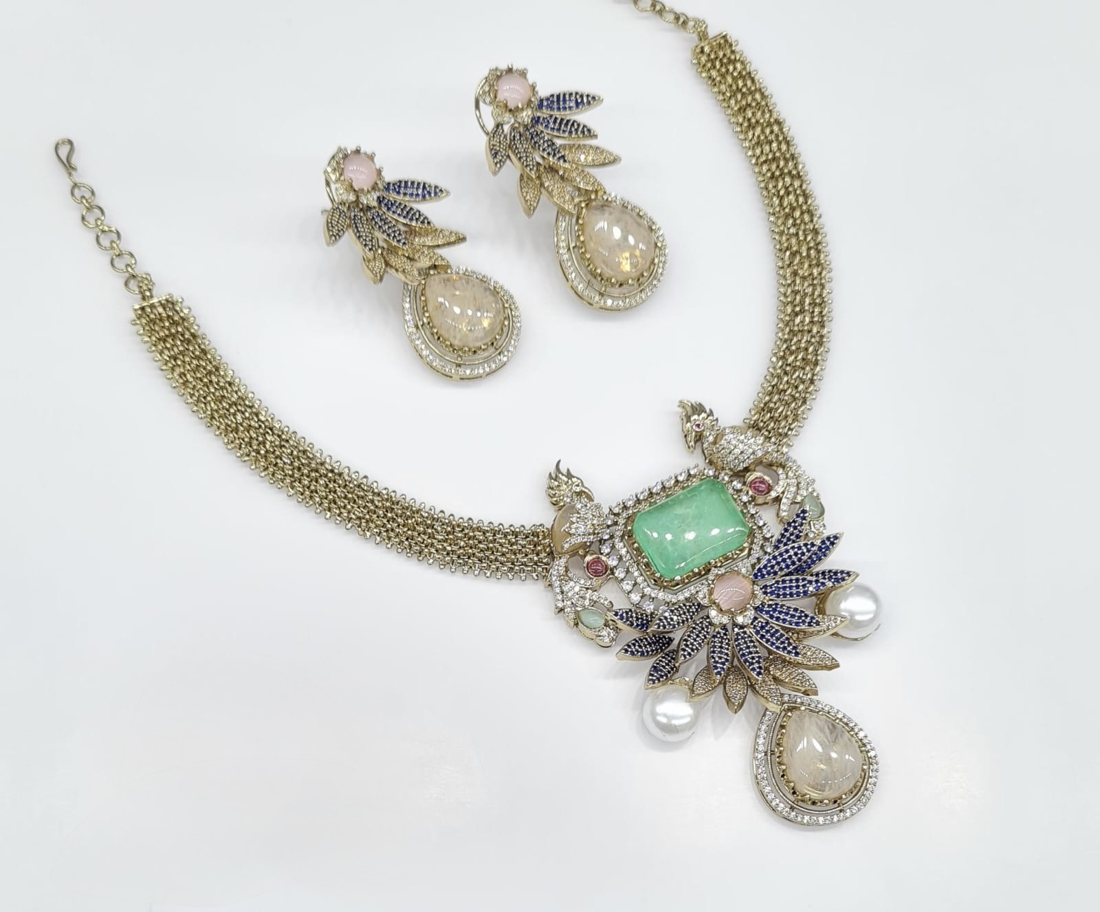Sabyasachi Necklace 08659 - 3
