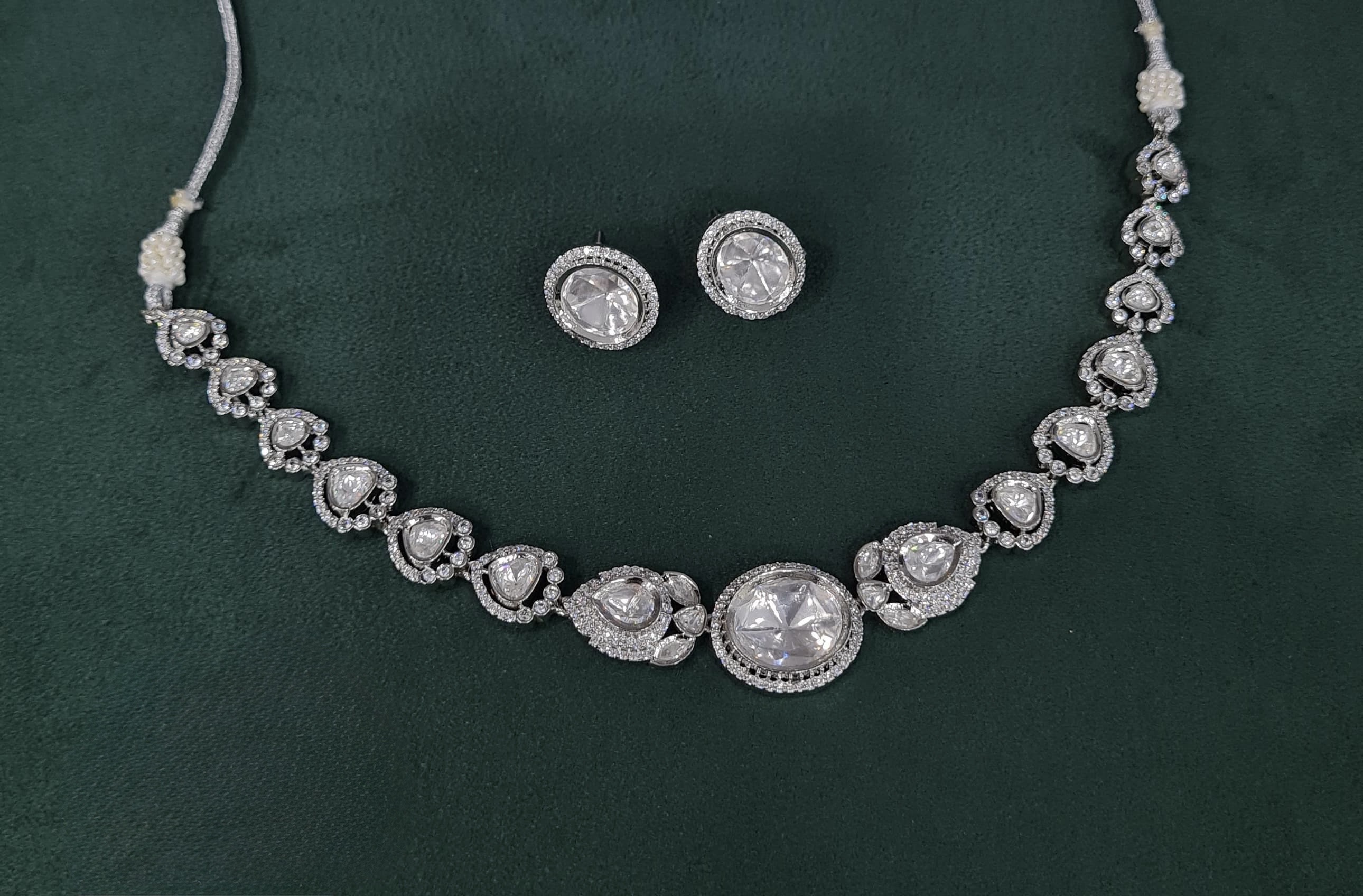 Kundan Necklace 05772 - 2