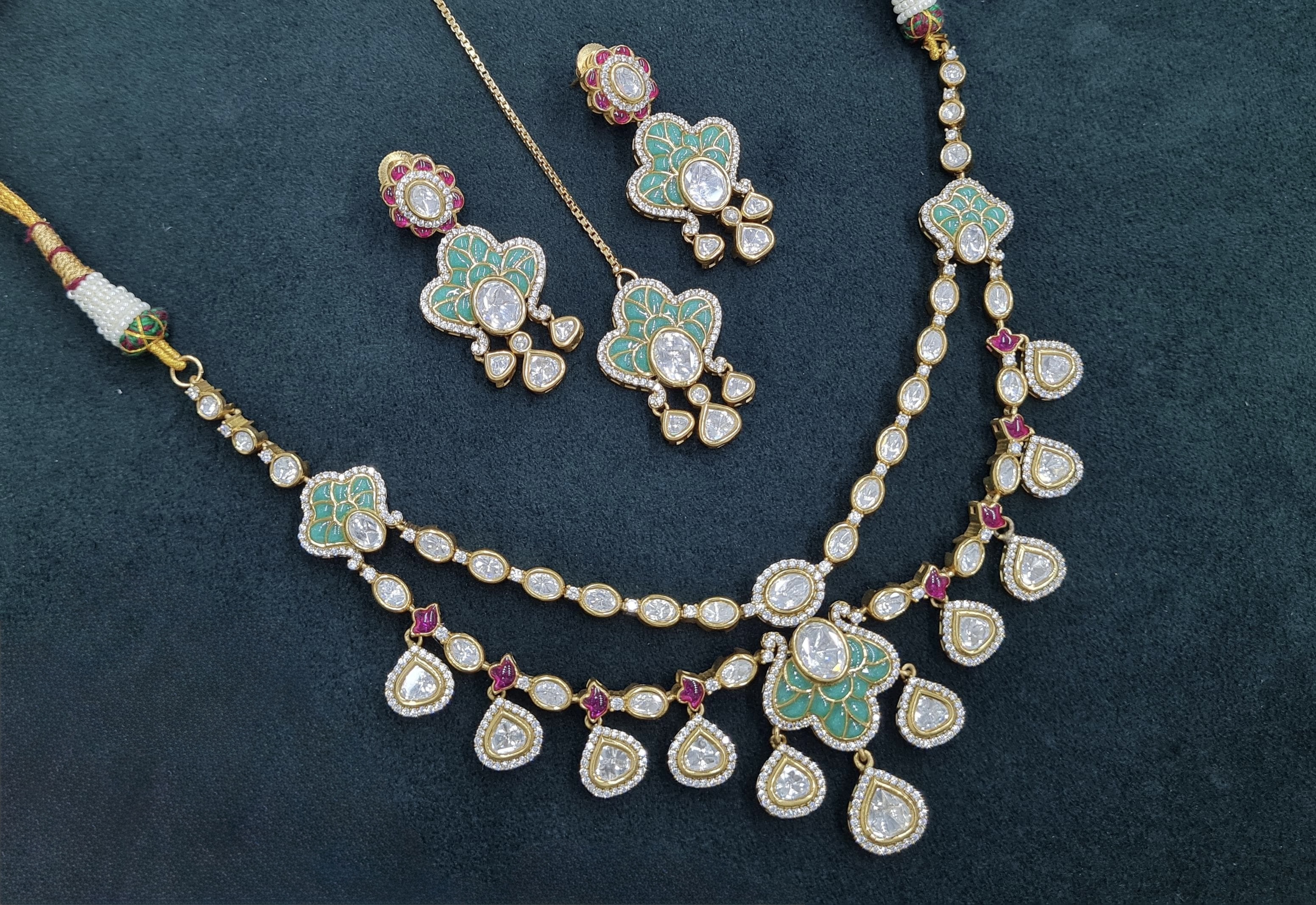 Kundan Necklace 04109 - 3
