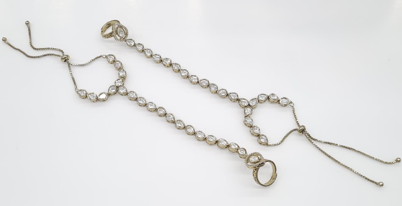 Kundan Hathpan 00041