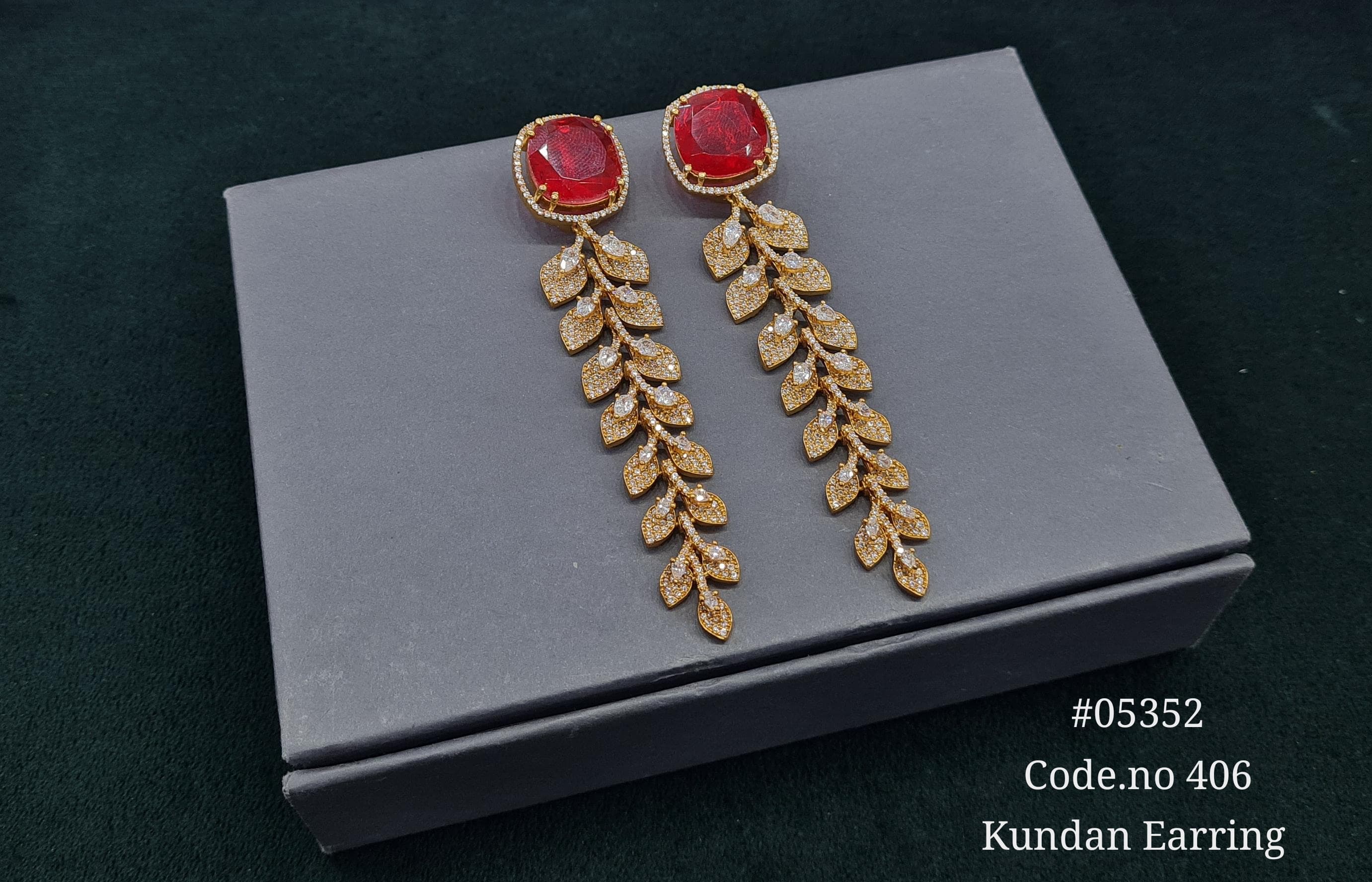 Cz Earrings 05352