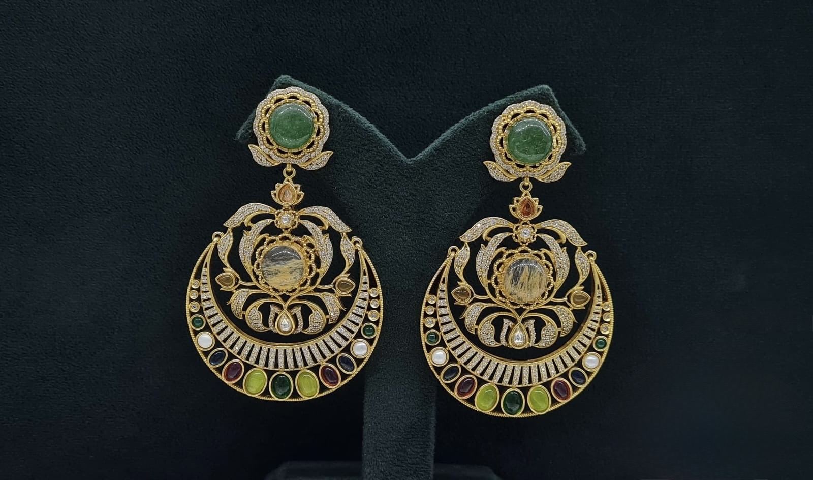 Sabyasachi Earrings 08408 - 12
