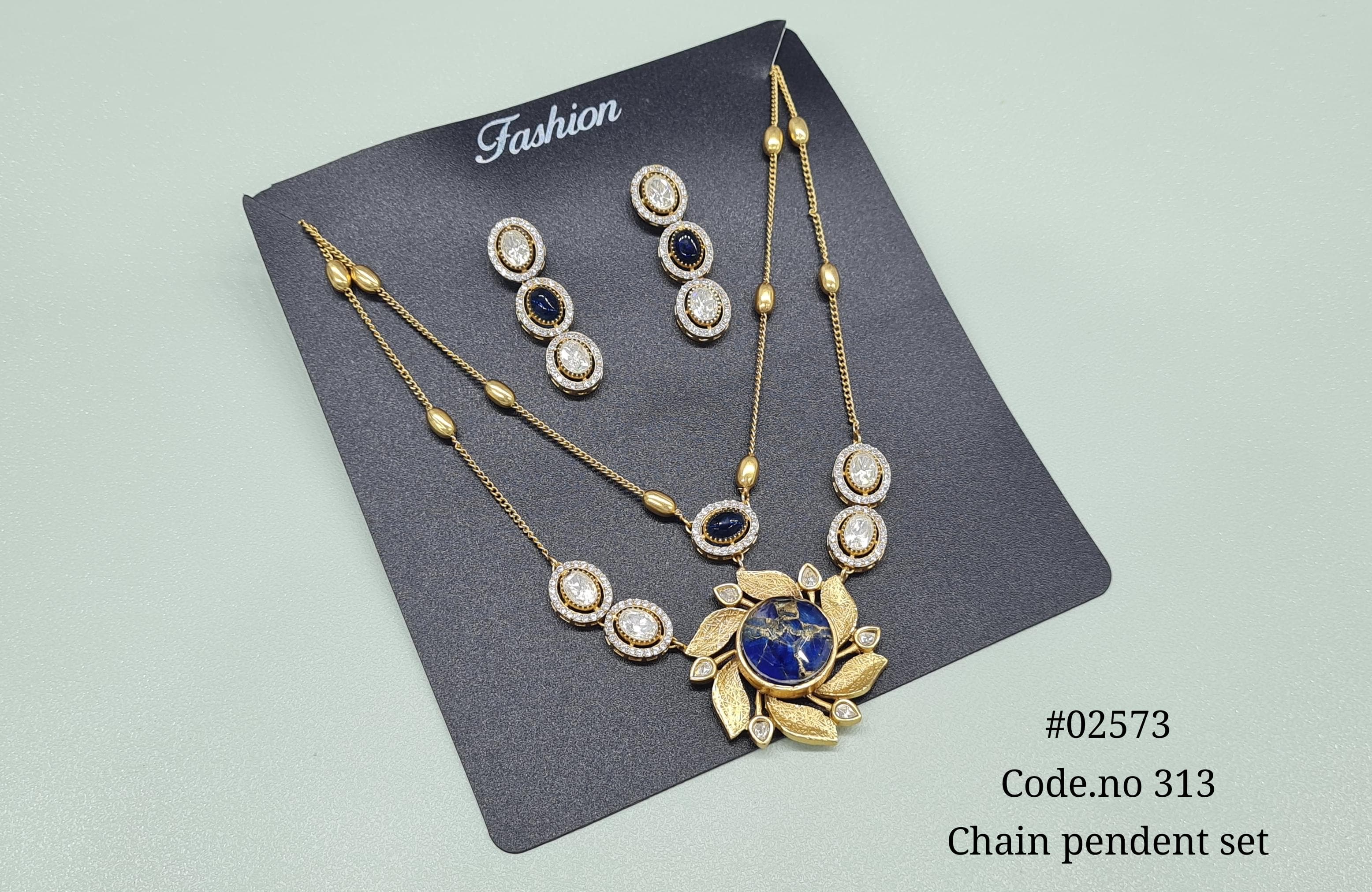Chain pendant set 02573 - 4