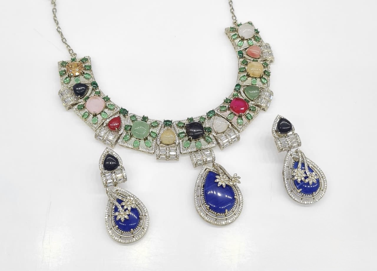 Sabyasachi Necklace 10040 - 5