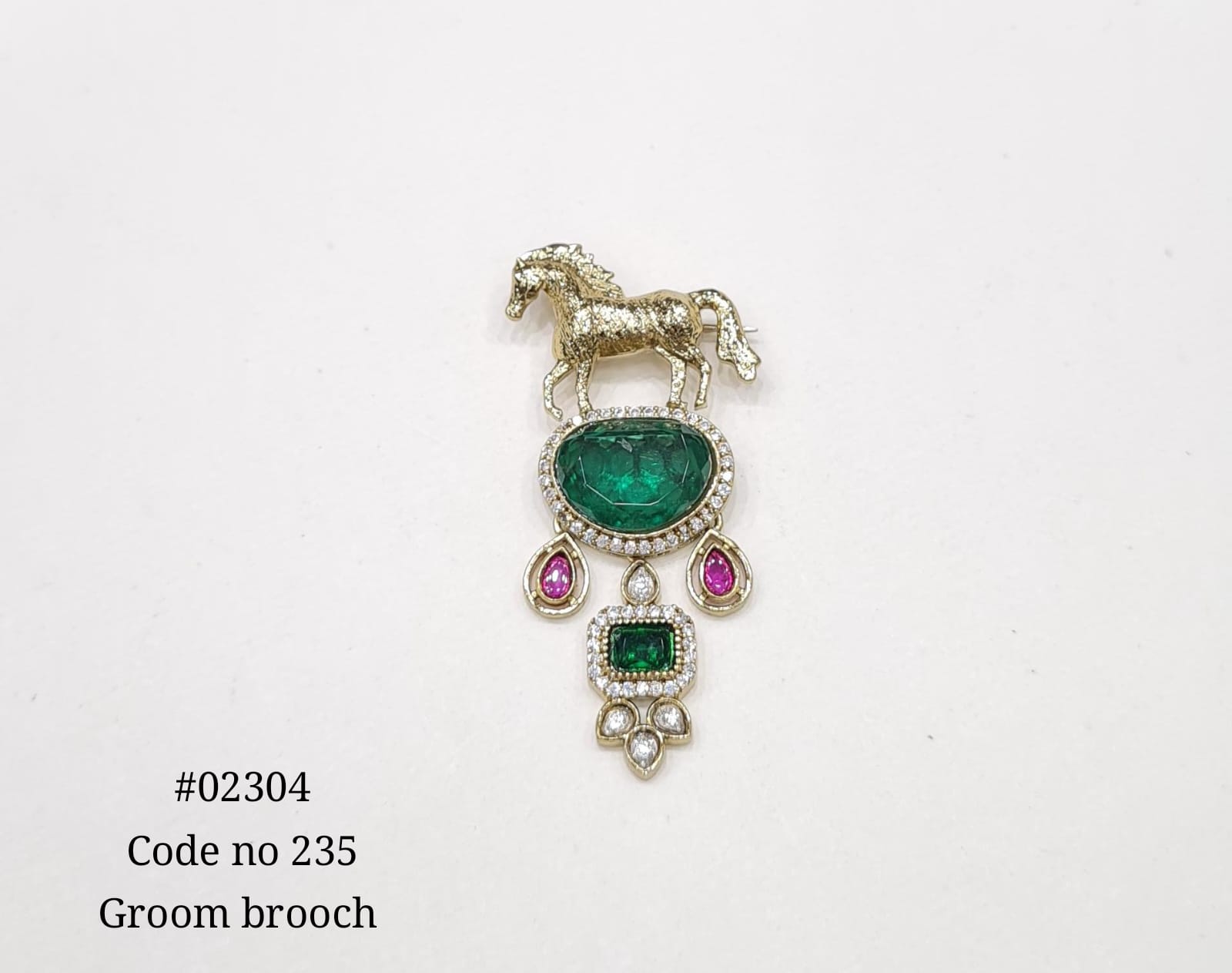 Kundan brooch 02304