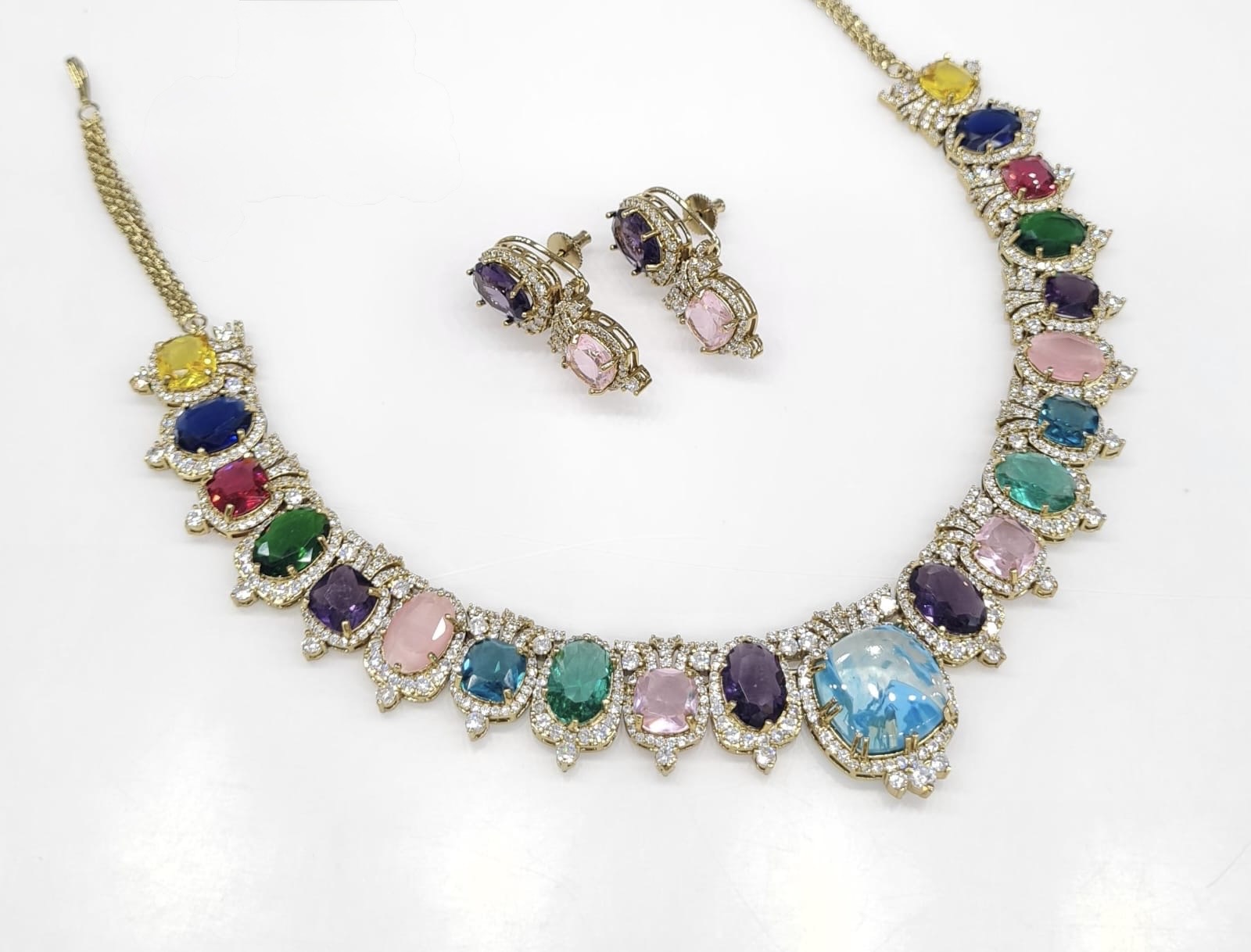 Sabyasachi Necklace 08728 - 3