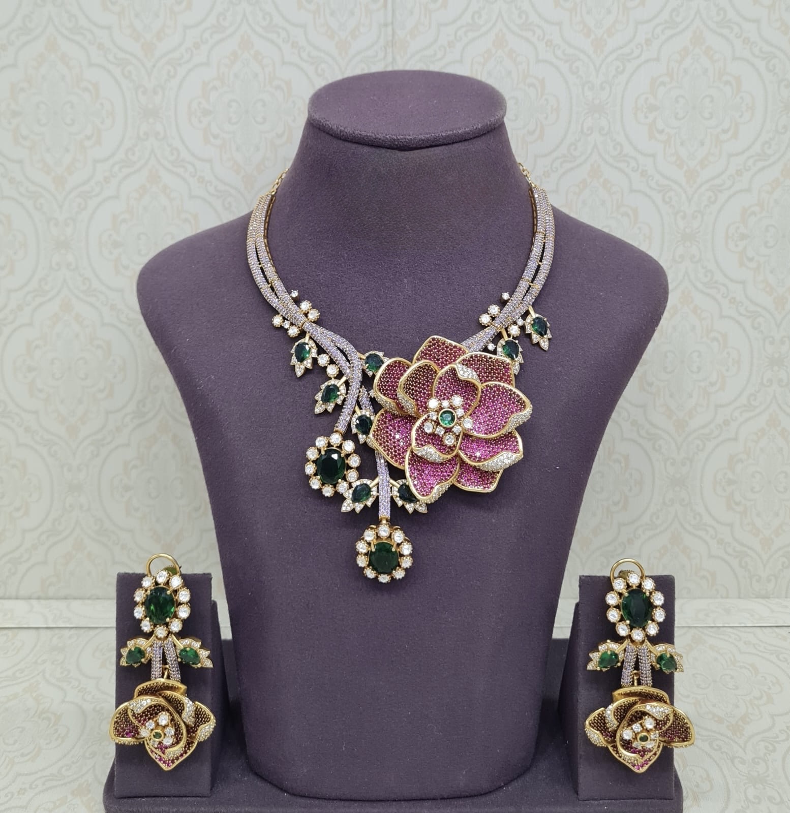 Floral Rose Necklace 11690 - 7