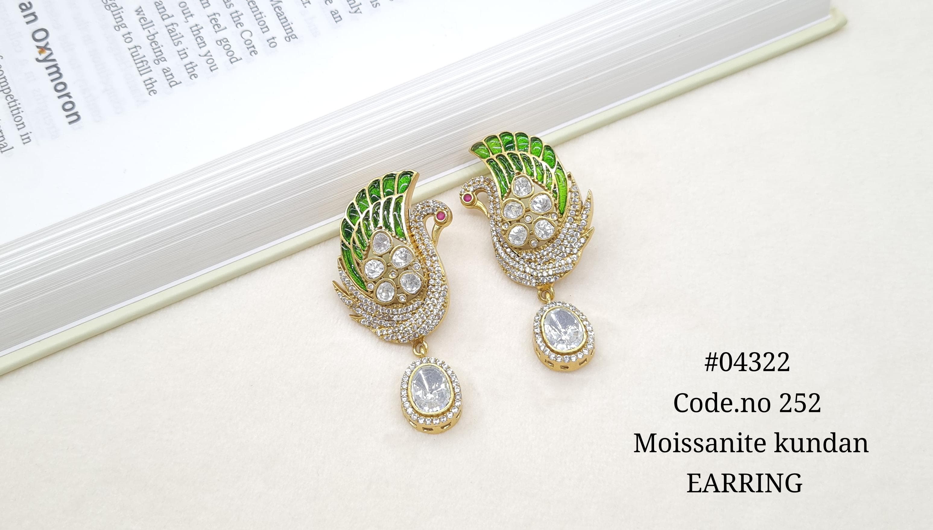 Kundan Earring 04322 - 9