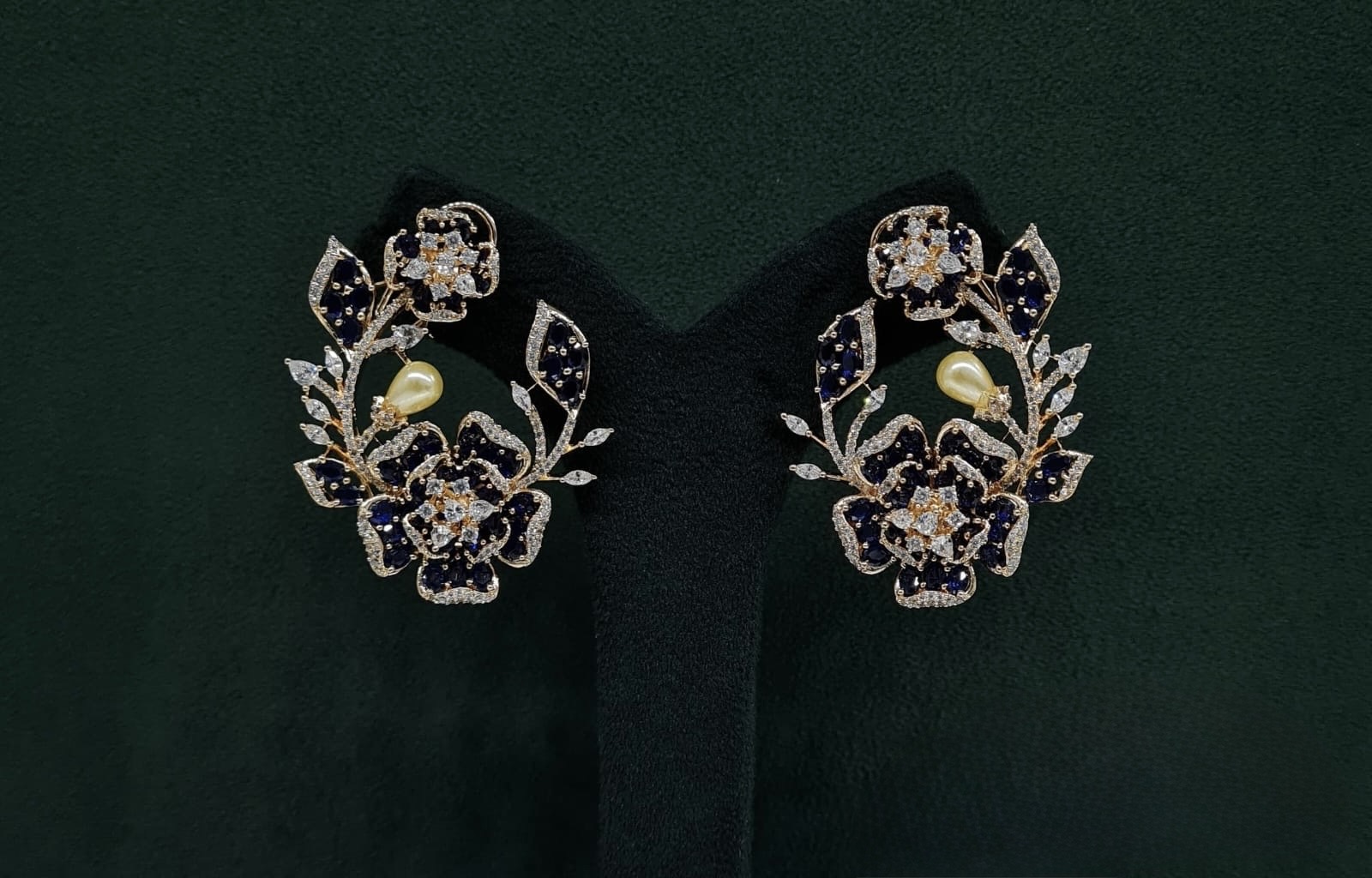 Petal & Pearl Cz Earrings 09078 - 12