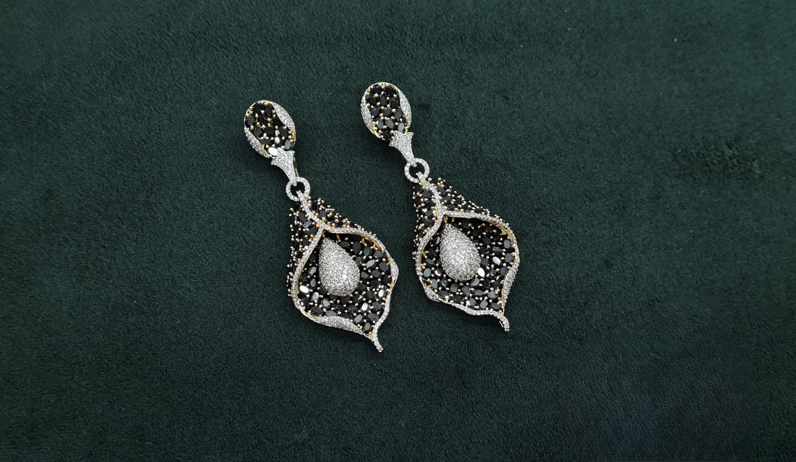 Cz Earrings 08982 - 8