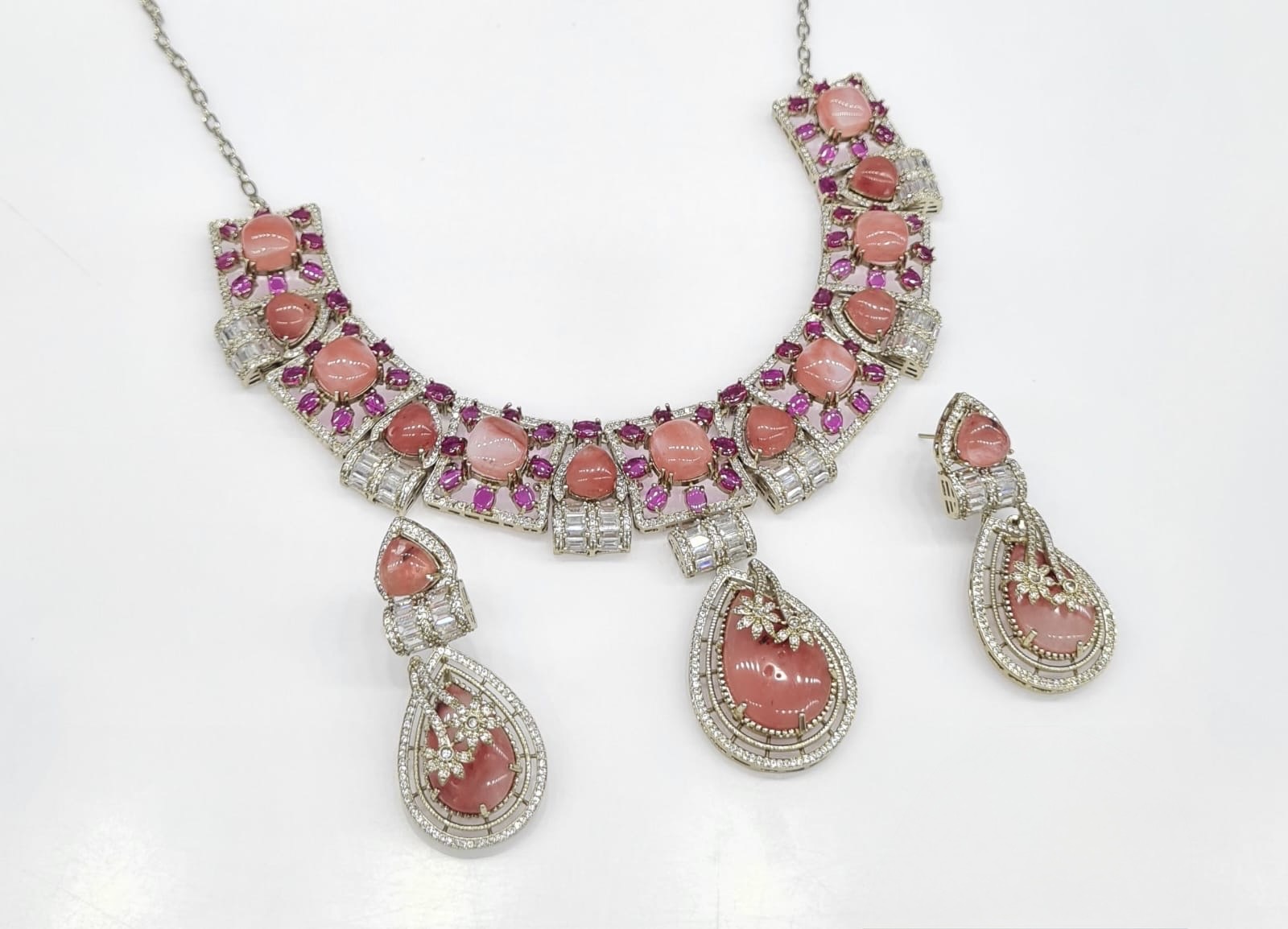 Sabyasachi Necklace 10040 - 7