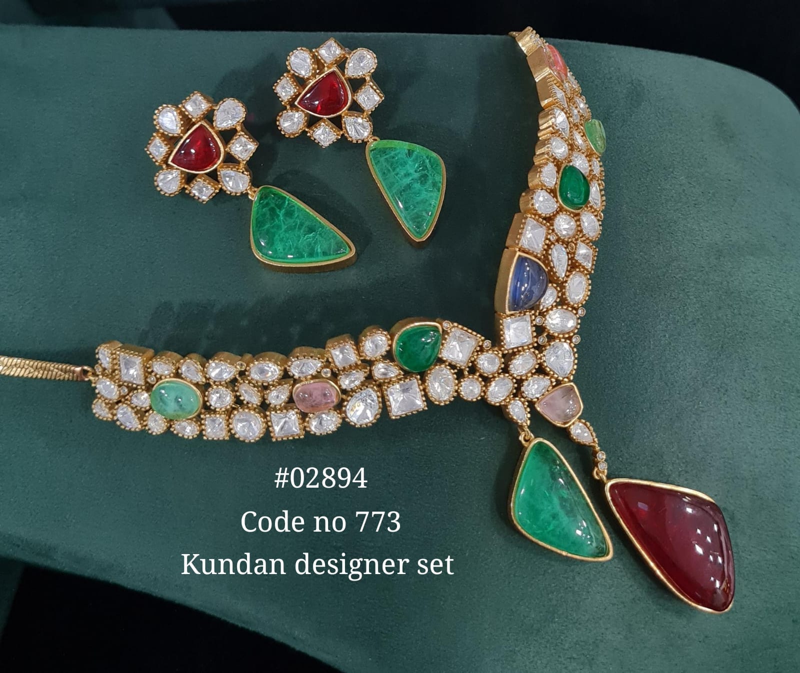 Kundan necklace 02894 - 8