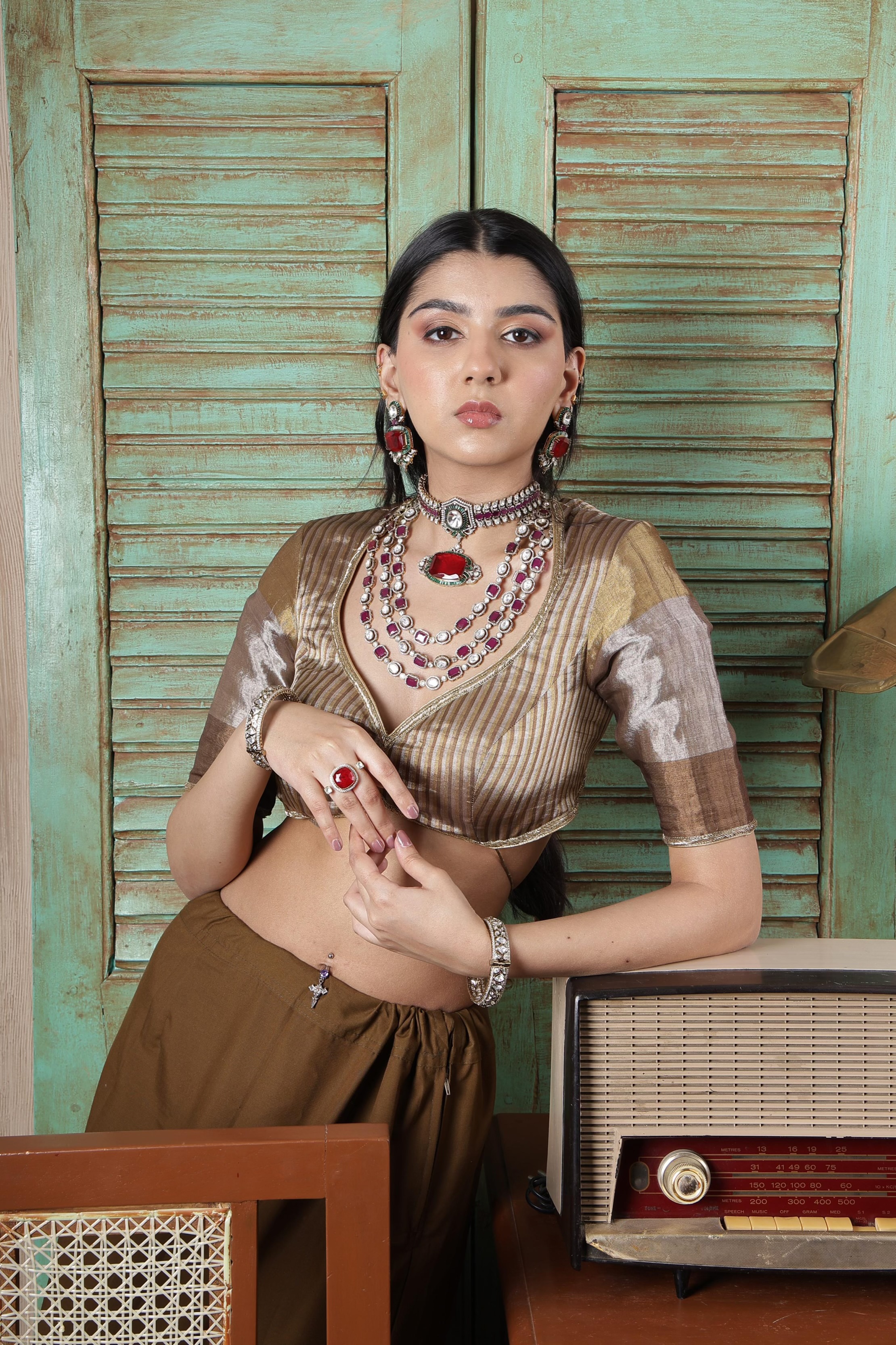 Victorian Bridal Set 01618 - 12