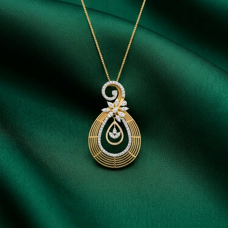 Diamond Petal Mist Pendant