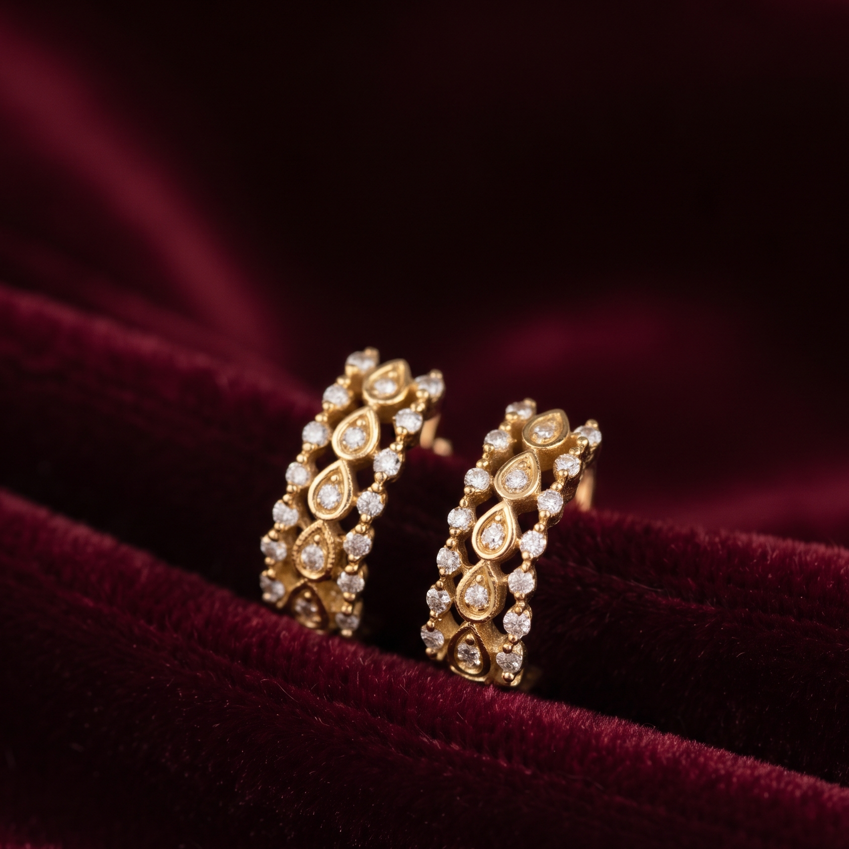 Delicate Floral Diamond Stud Earrings - 3