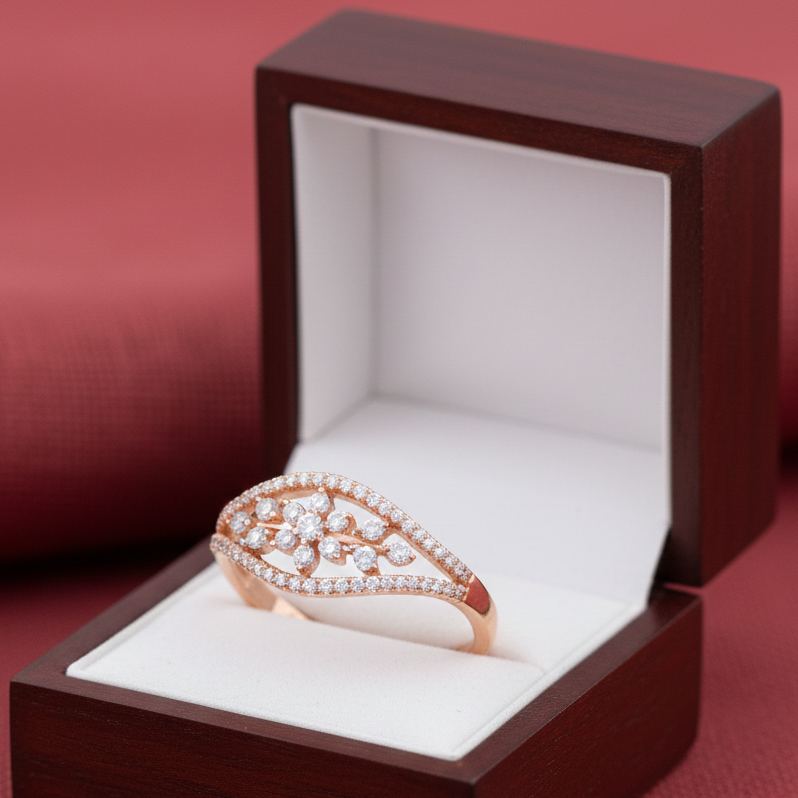 Queenly Ivy Diamond Ring