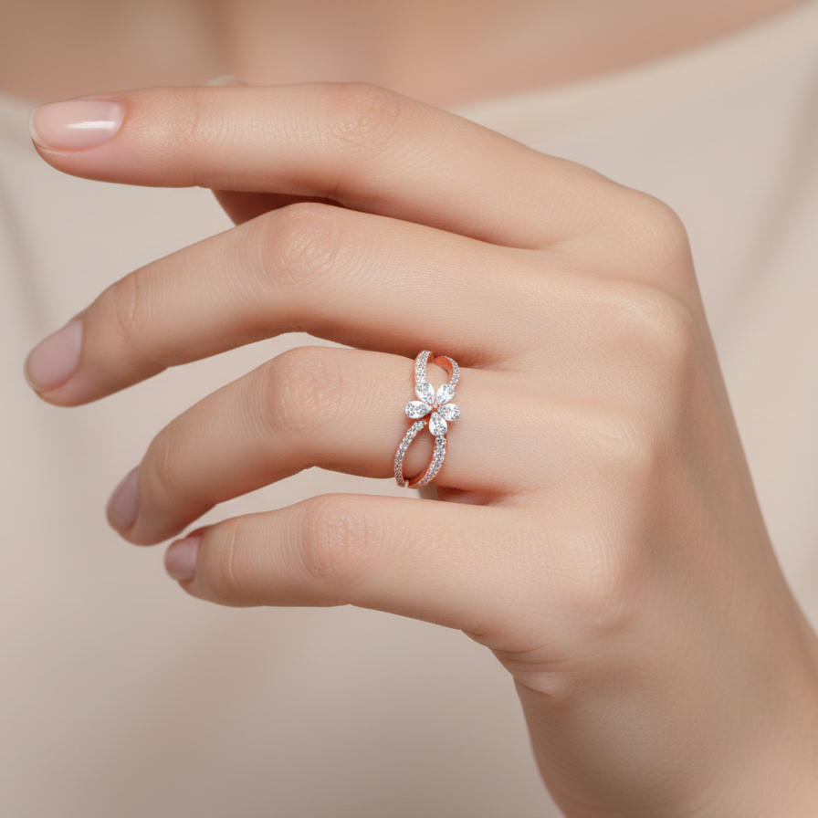 Queenly Bloom Luxe Diamond Ring