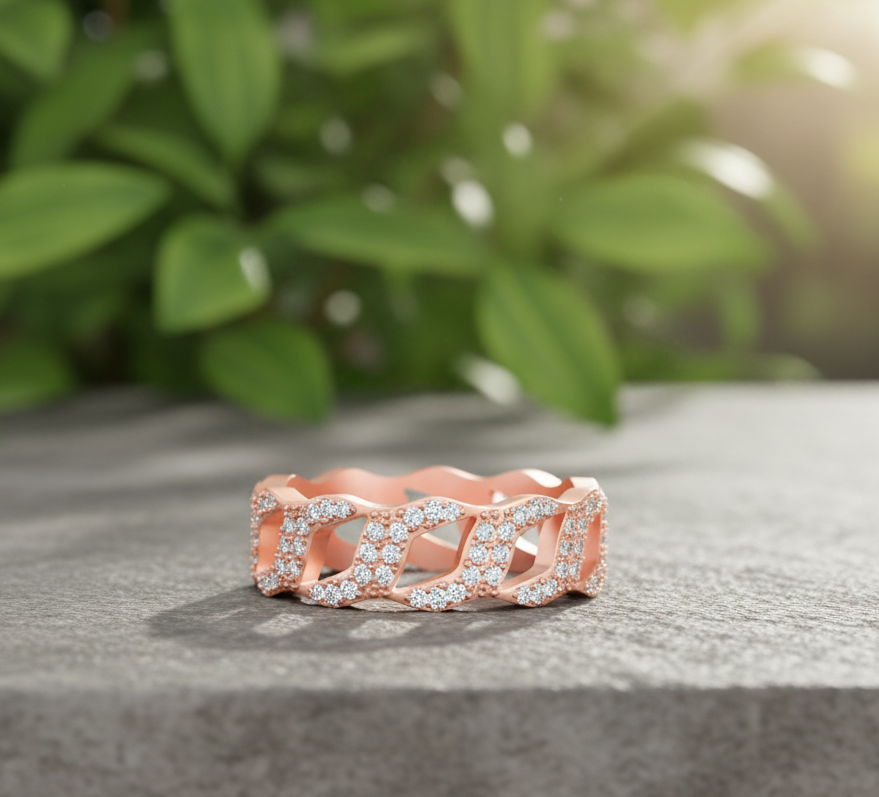 Kinetic Link Diamond Ring