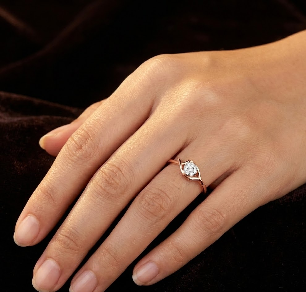 Luxe Seren Diamond Ring