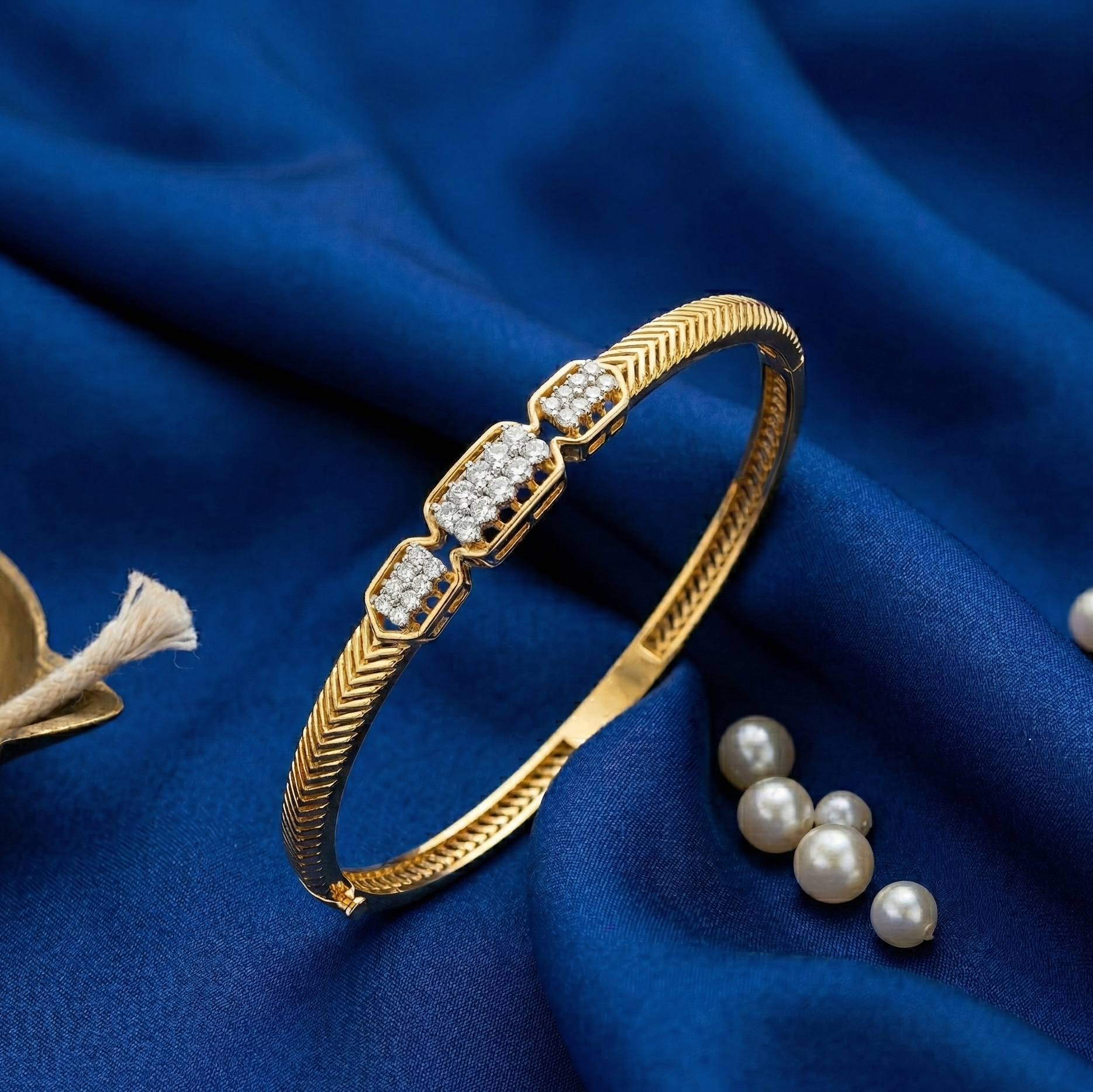 Diamond Bliss Glow Bracelet