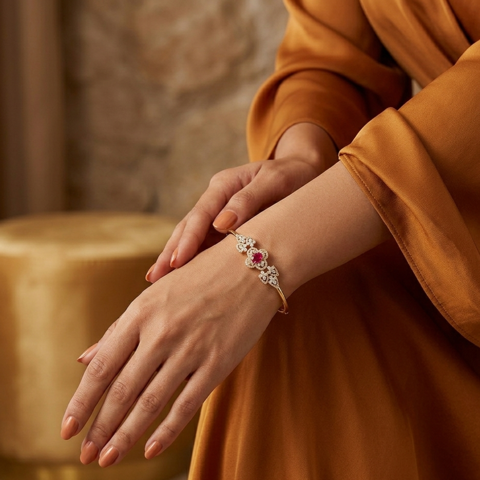 Diamond Luxury Wrist Bracelet - 3
