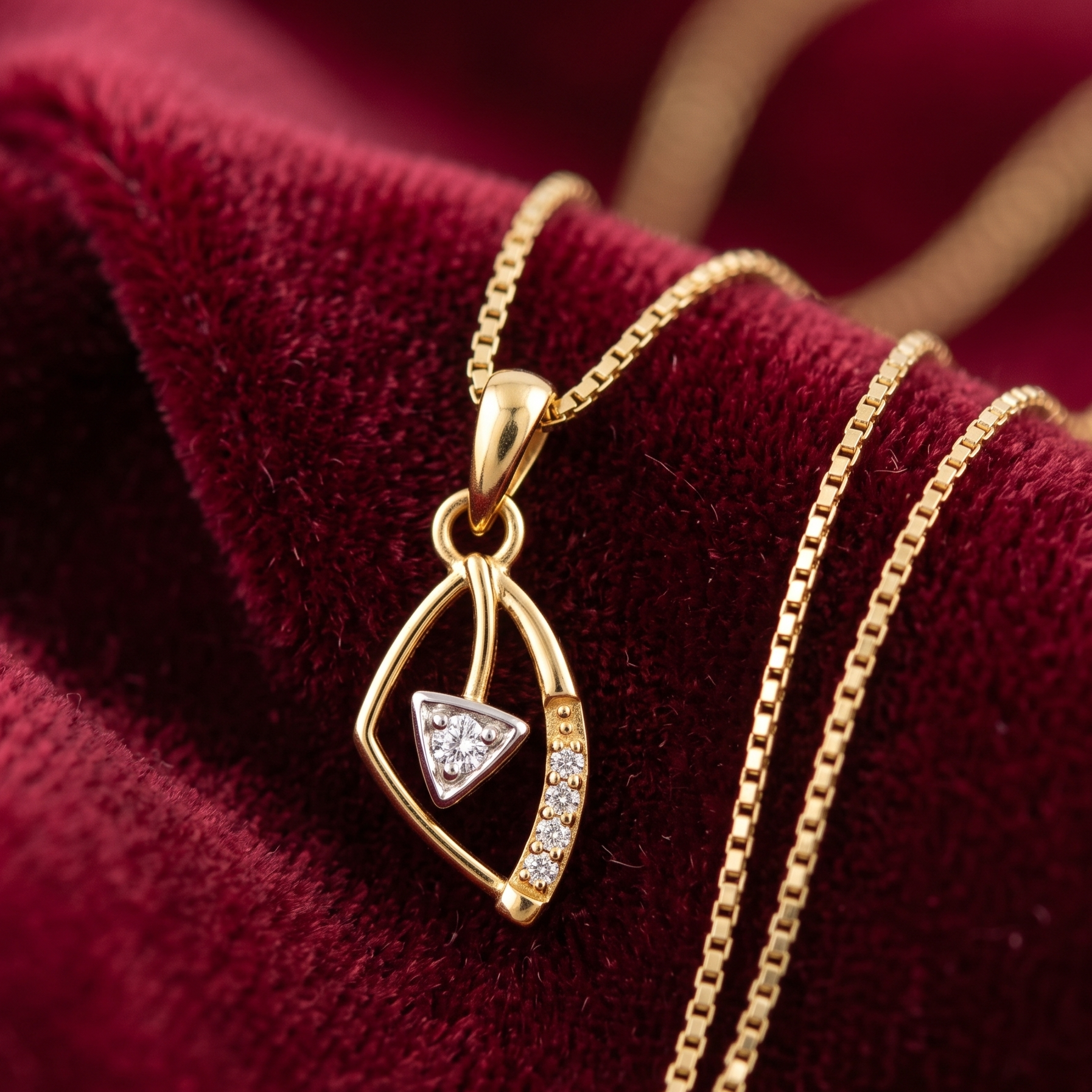 Floral Bloom Diamond Pendant - 3