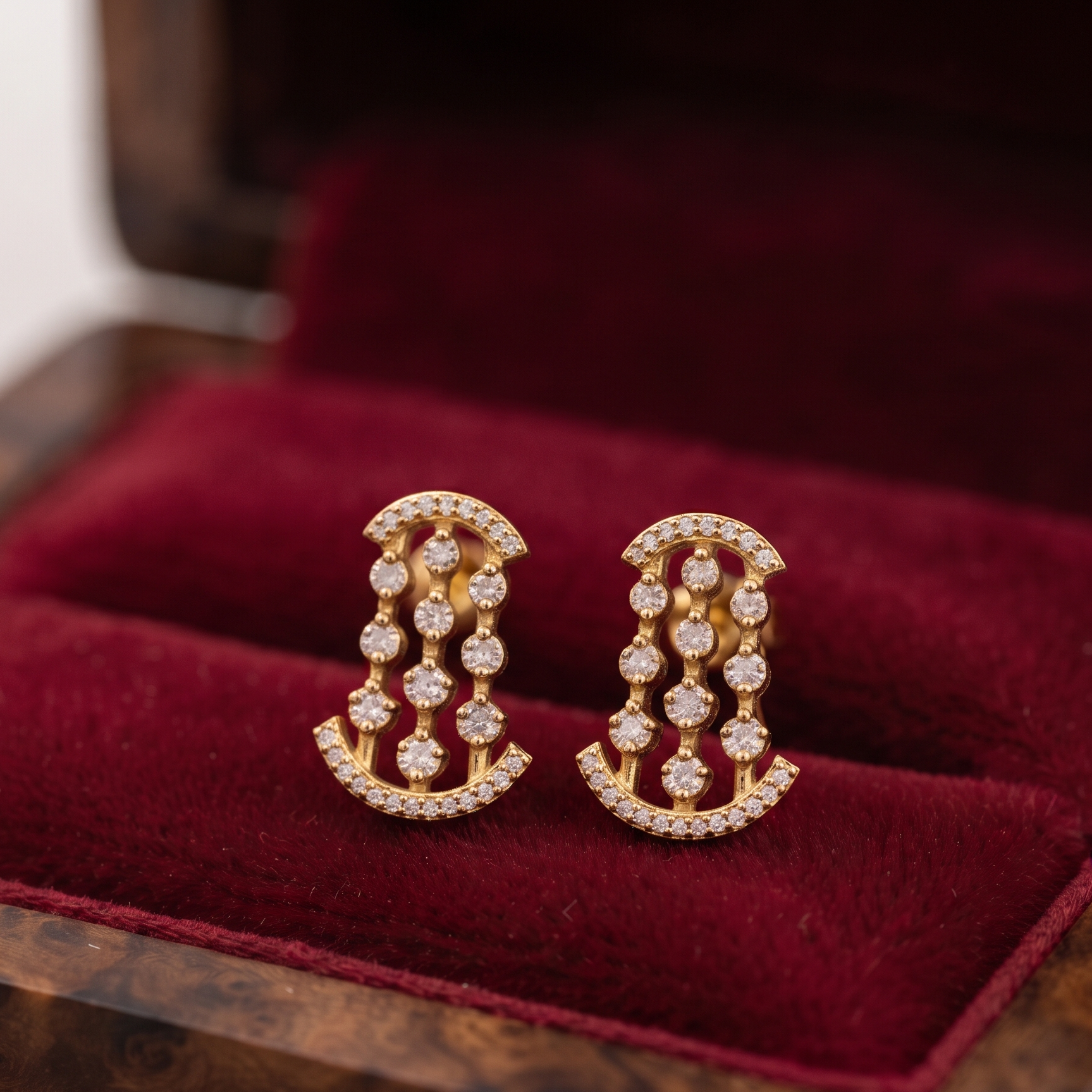 Elegant Infinity Design Diamond Earrings