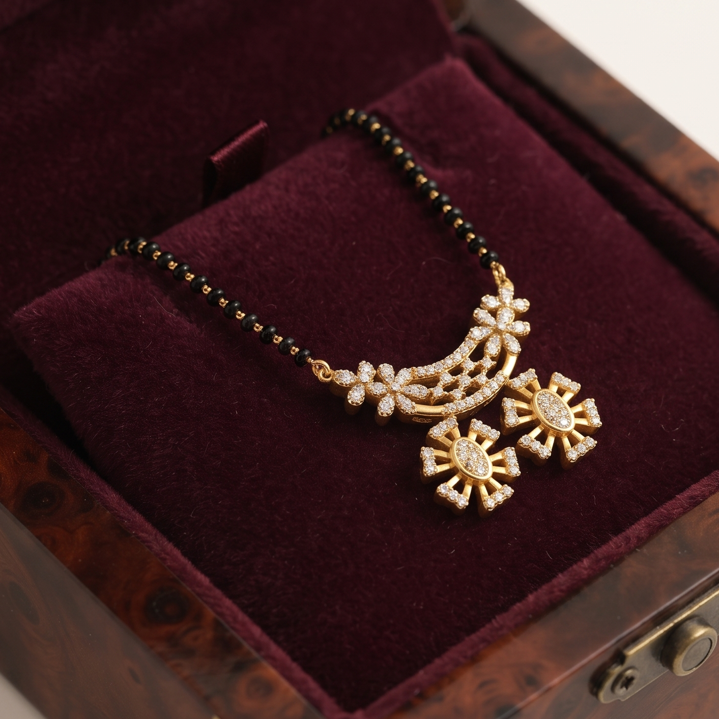 Timeless Aura Diamond Tanmaniya