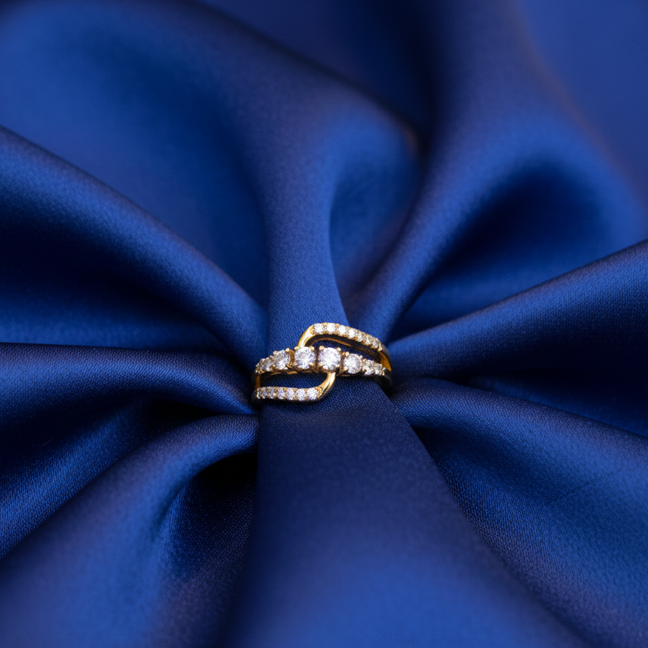 Regal Grace Ivy Diamond Ring
