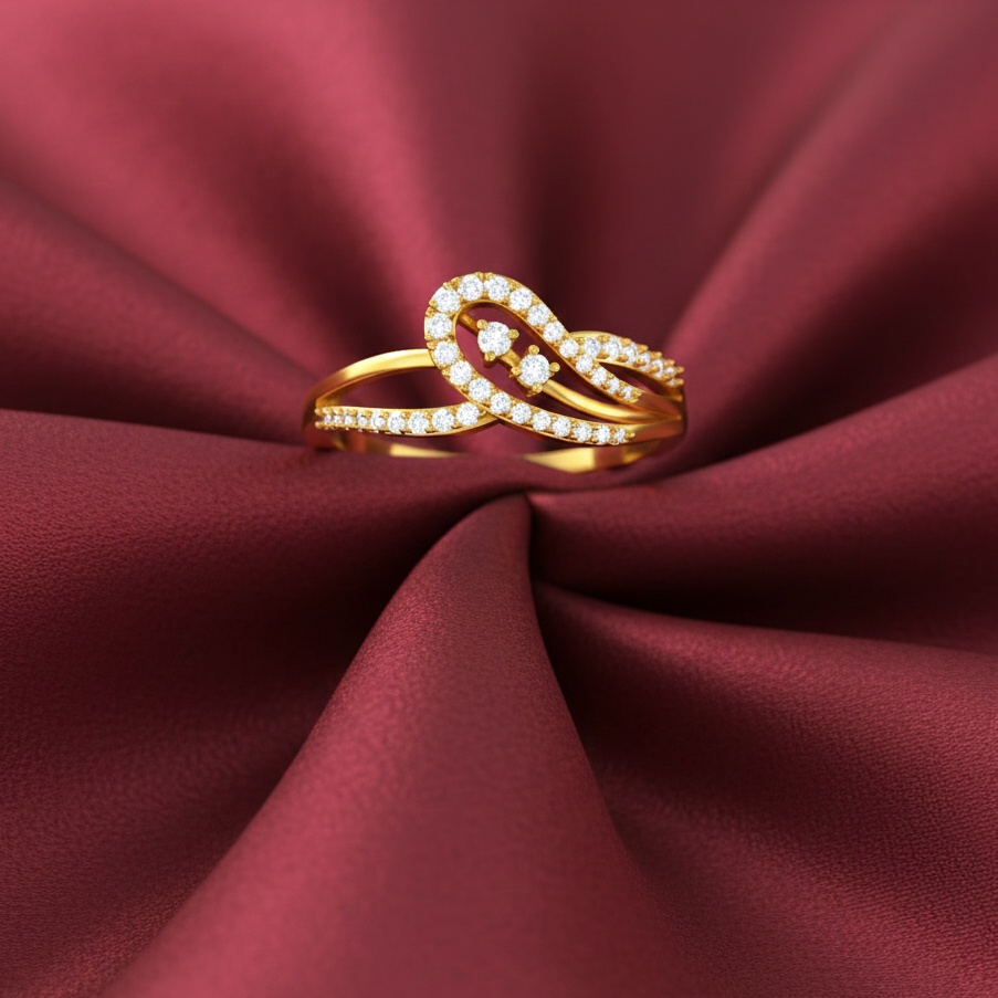 Diamond Regal Muse Ring