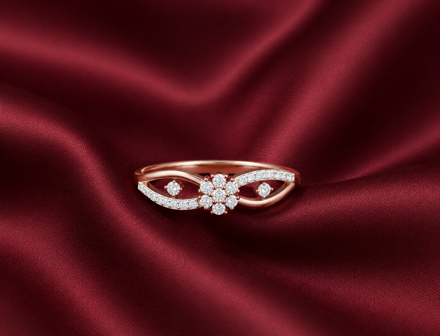 Diamond Fleur Ladies Ring - 3