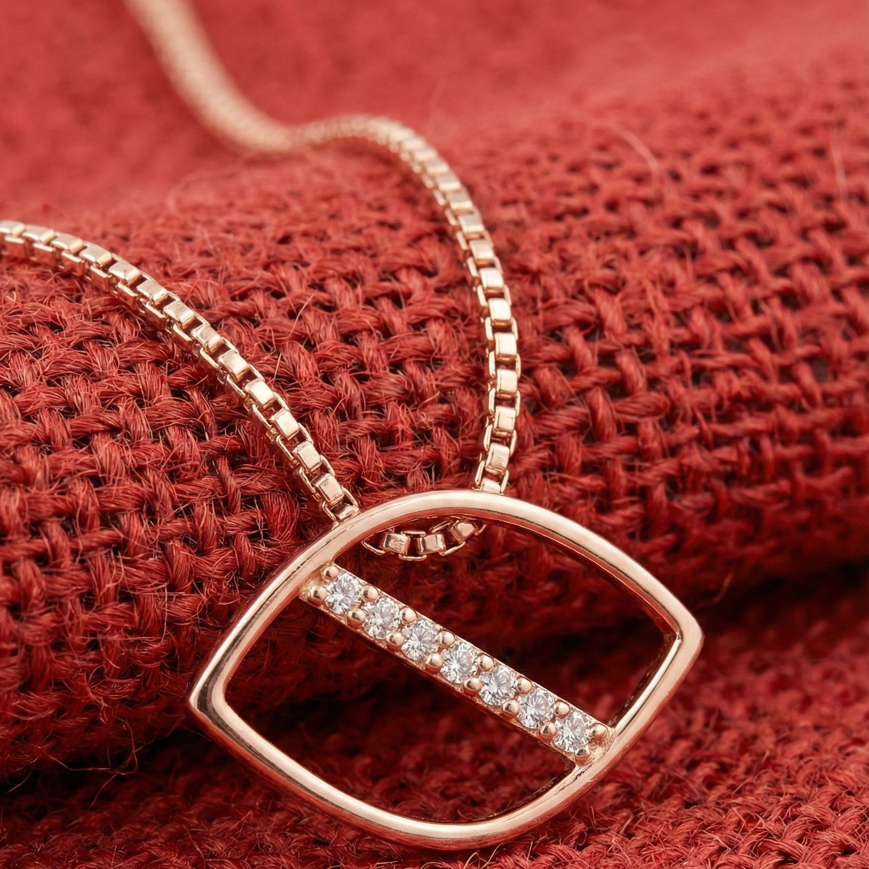 Diamond Radiance Classic Pendant