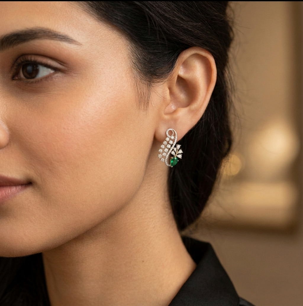 Luxe Star Diamond Stud Earrings - 3