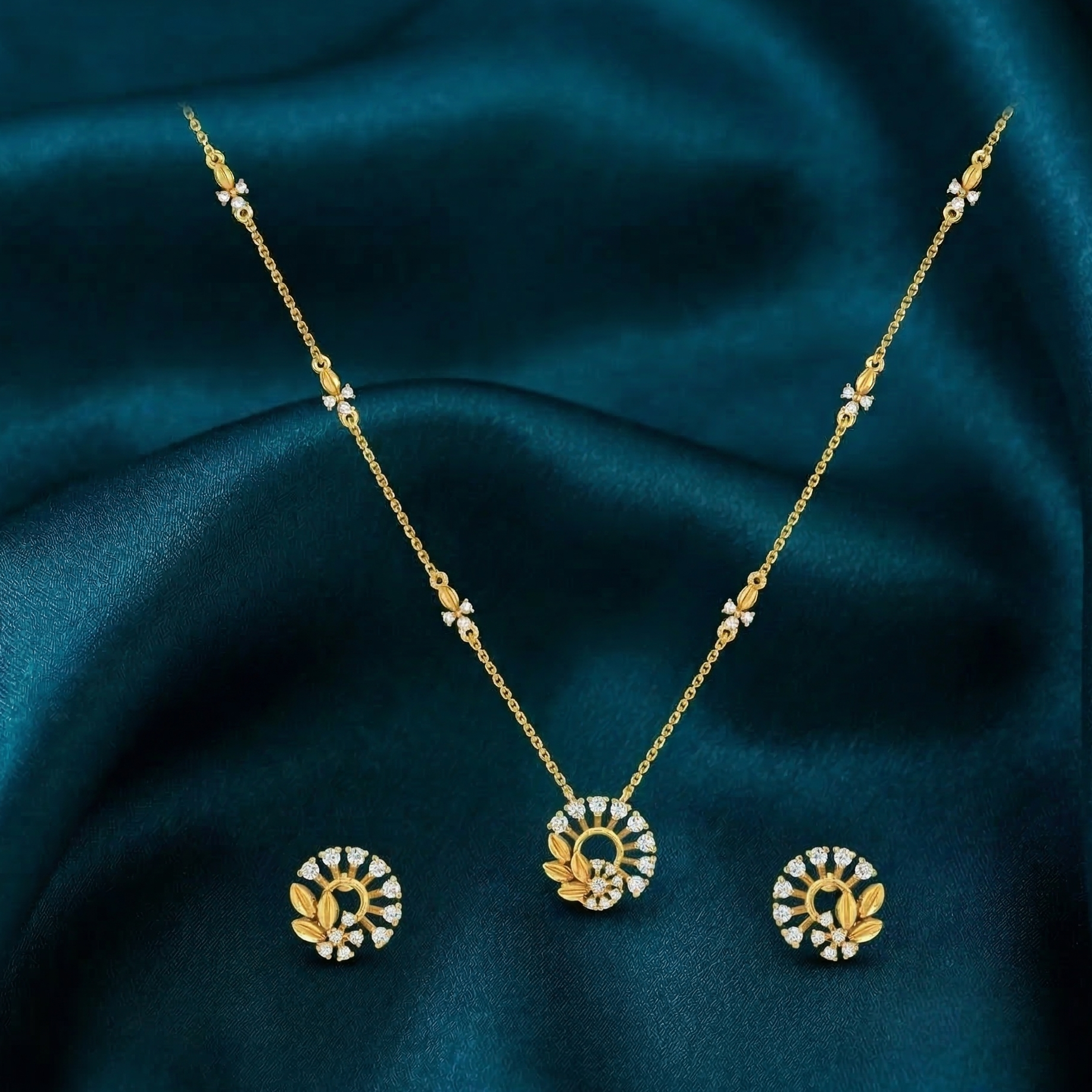 Royal Diamond Elite Necklace Set
