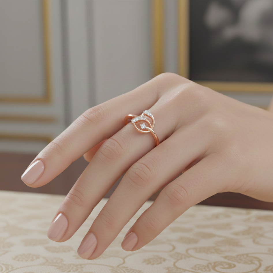Luxe Grace Bloom Crest Diamond Ring