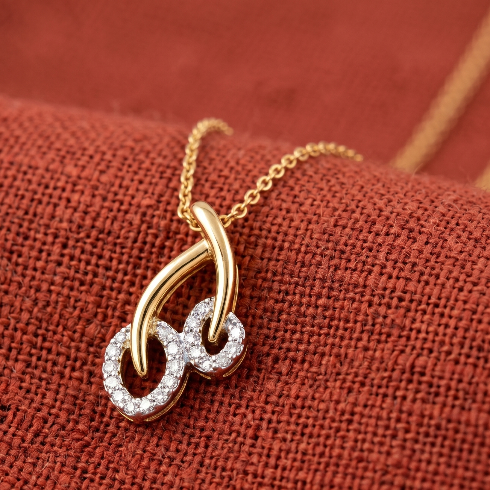 Fascination Diamond Pendant