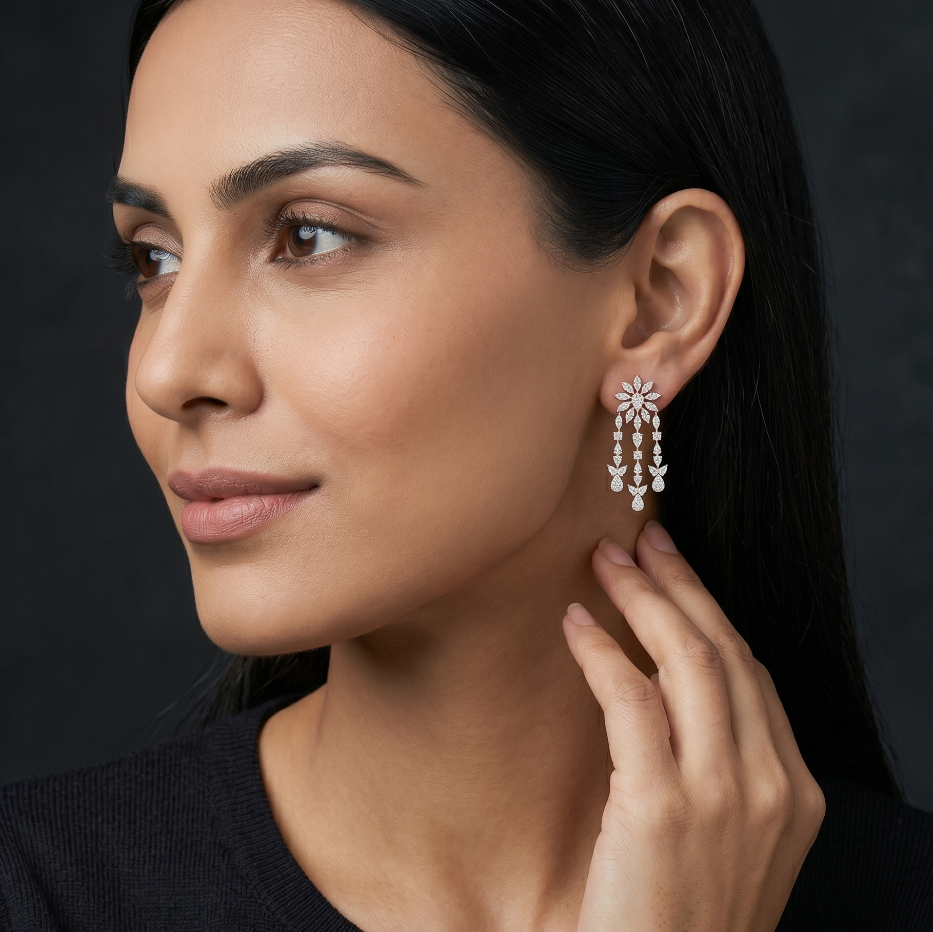 Elegant Luxury Diamond Dangle Earrings - 3