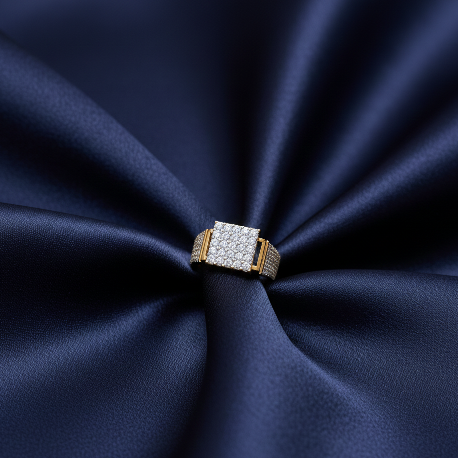 Classic Sovereign Diamond Gents Ring - 3