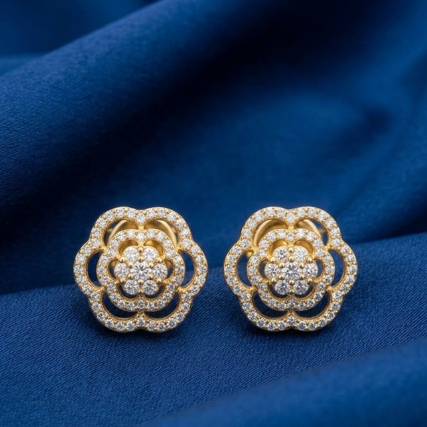 Dazzling Geometric Diamond Stud Earrings - 3