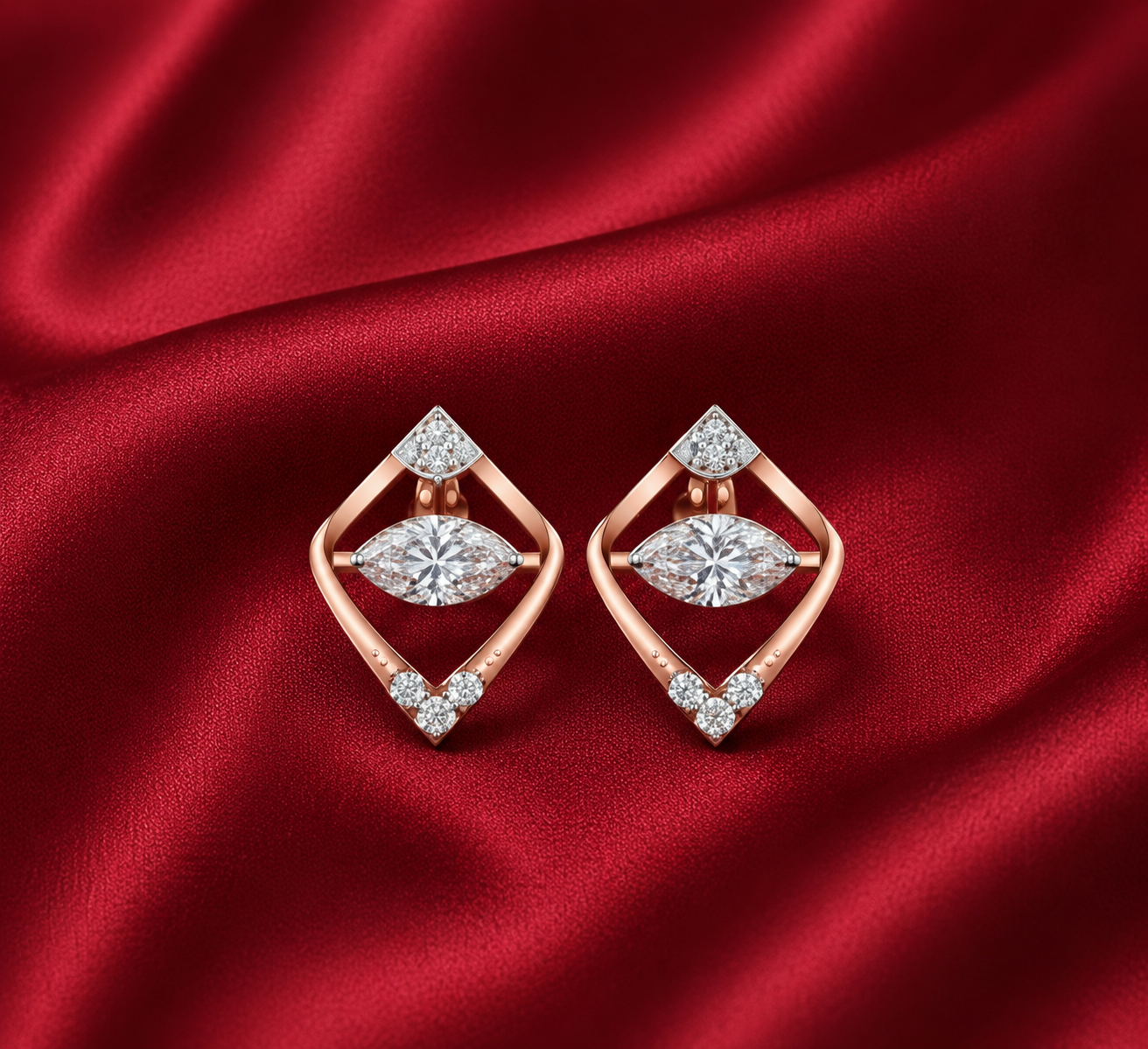 Brilliant Shine Diamond Stud Earrings