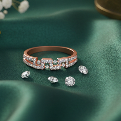 Luxe Petal Aura Diamond Ring