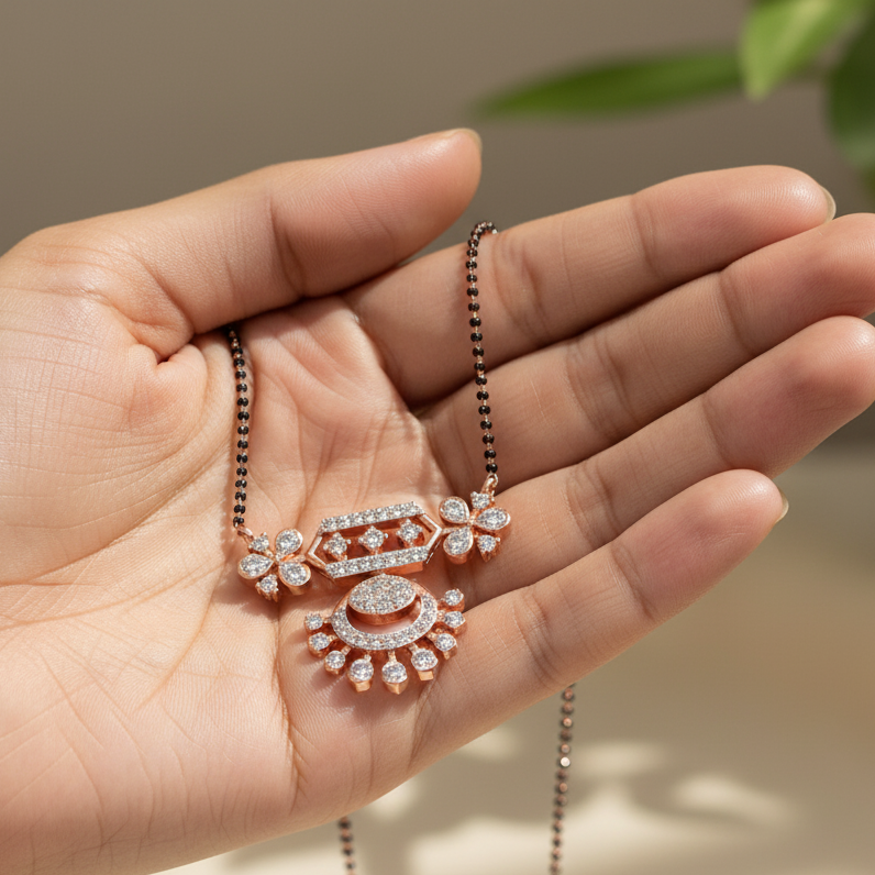 Delicate Shine Gold Diamond Tanmaniya - 3