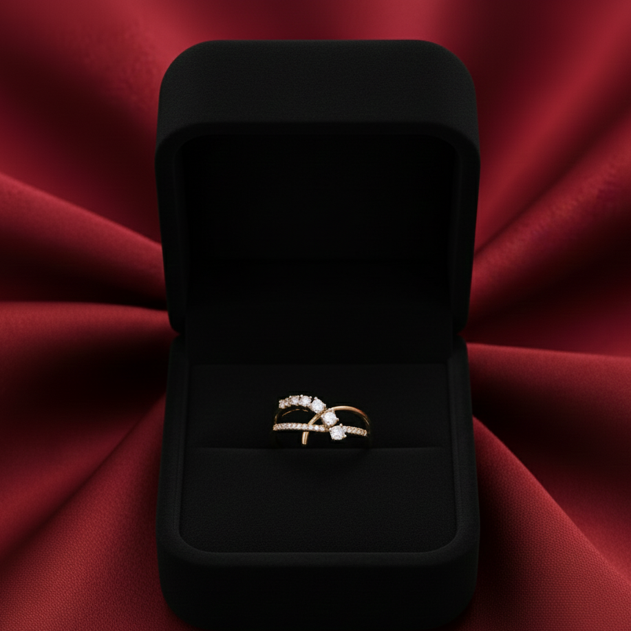 Diamond Velvet Crest Ring
