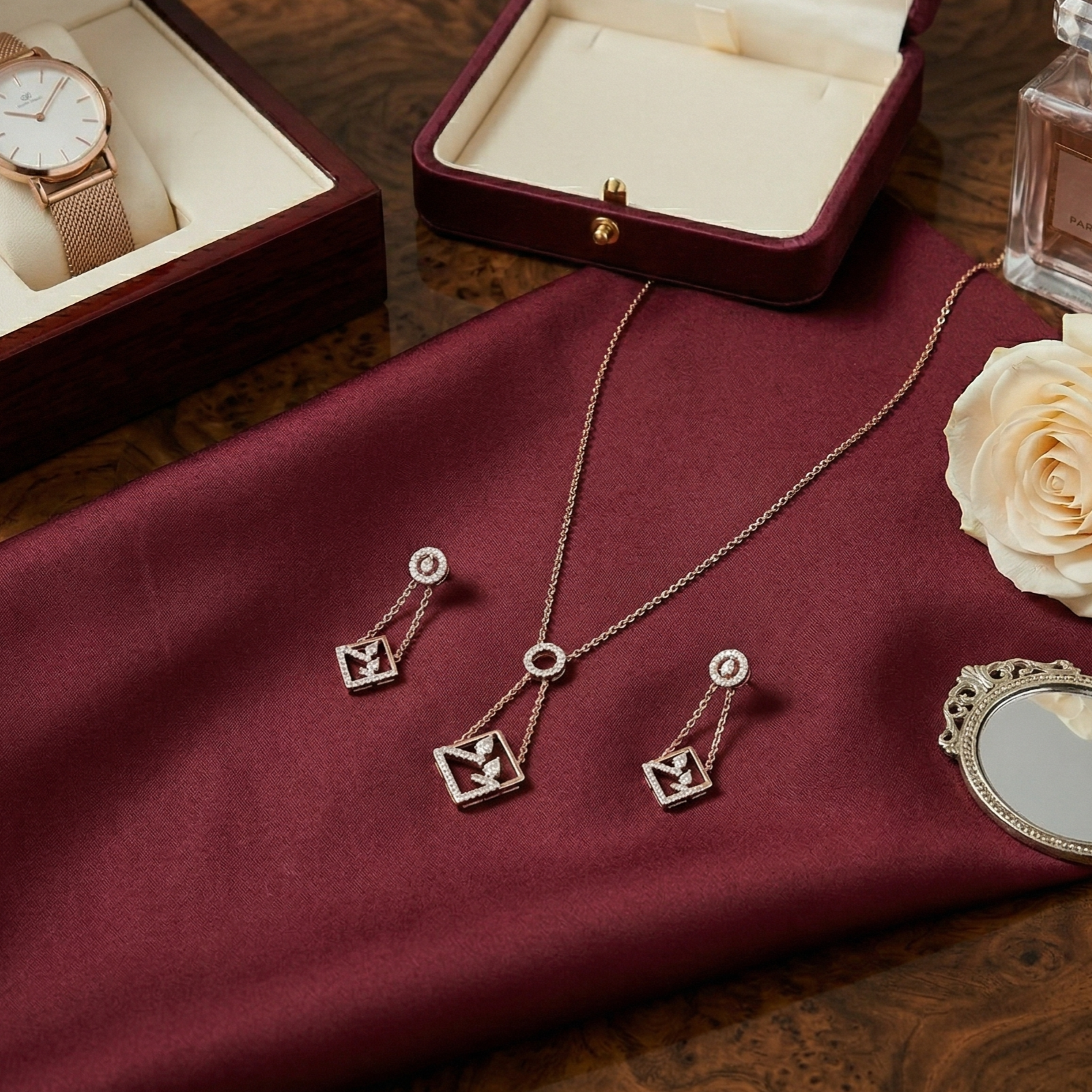 Diamond Aura Pendant Set