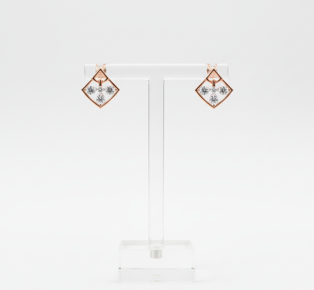 Modern Elegant Diamond Stud Earrings - 3