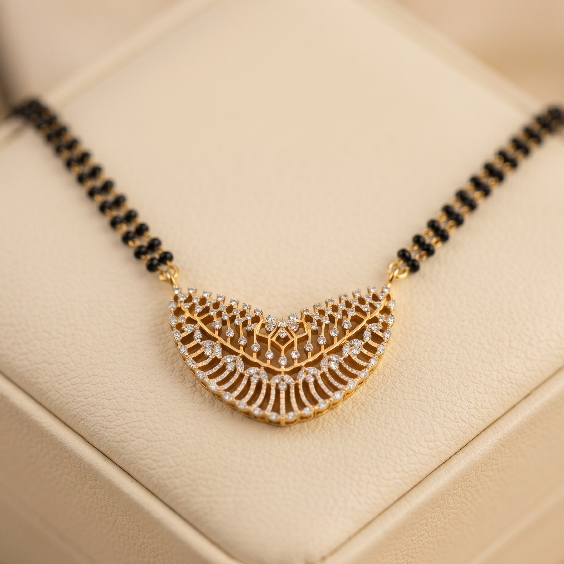 Divine Petal Diamond Tanmaniya
