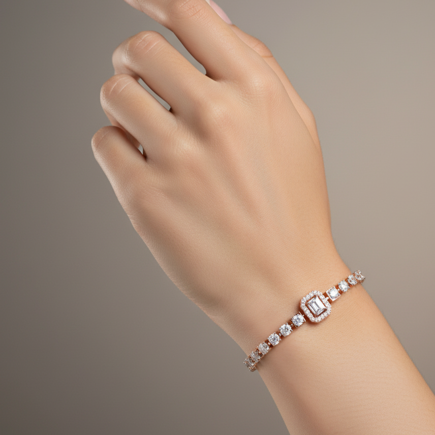 Elegant Arc Diamond Chain Bracelet