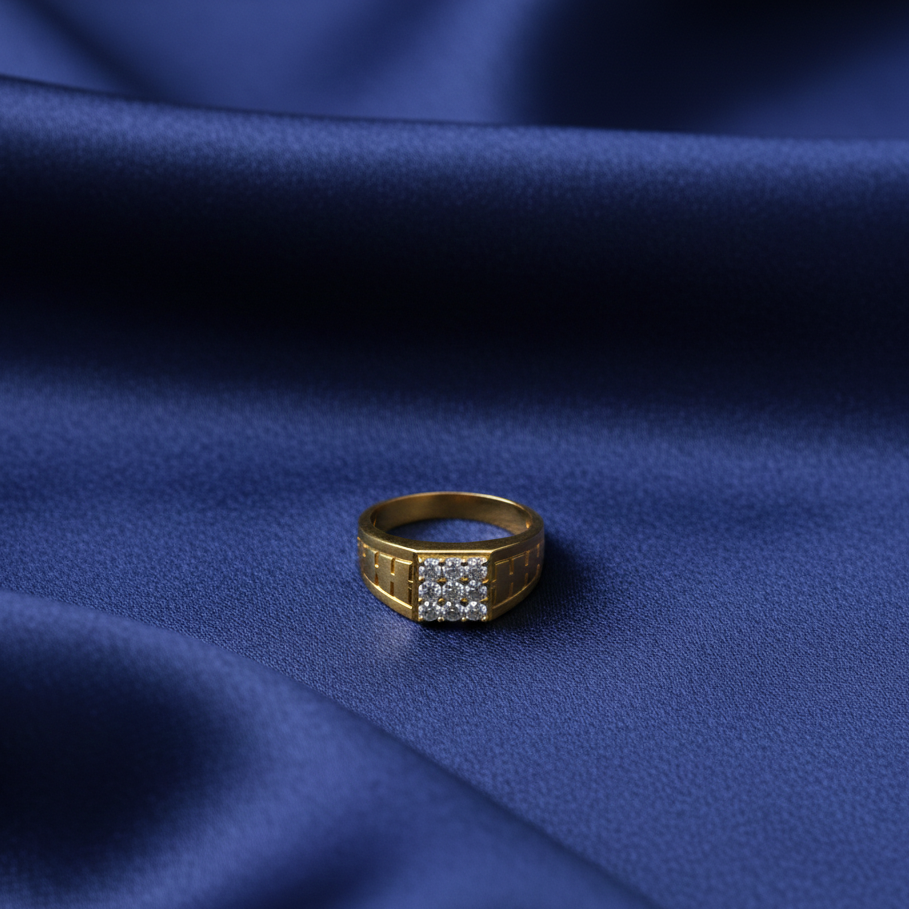 Distinguished Diamond Gents Ring